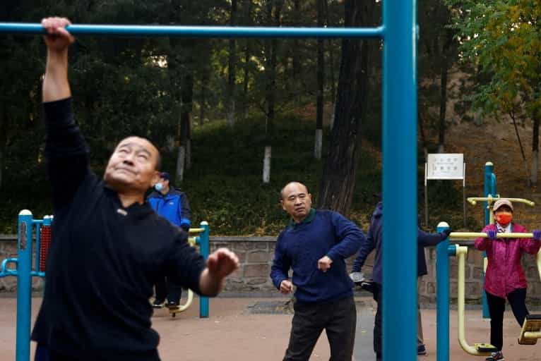 China’s Retirement Age to Rise in 2025